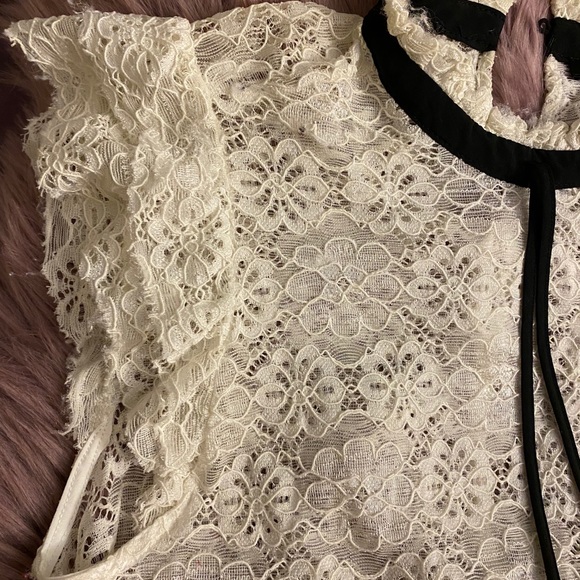 Top - Picture 3 of 6